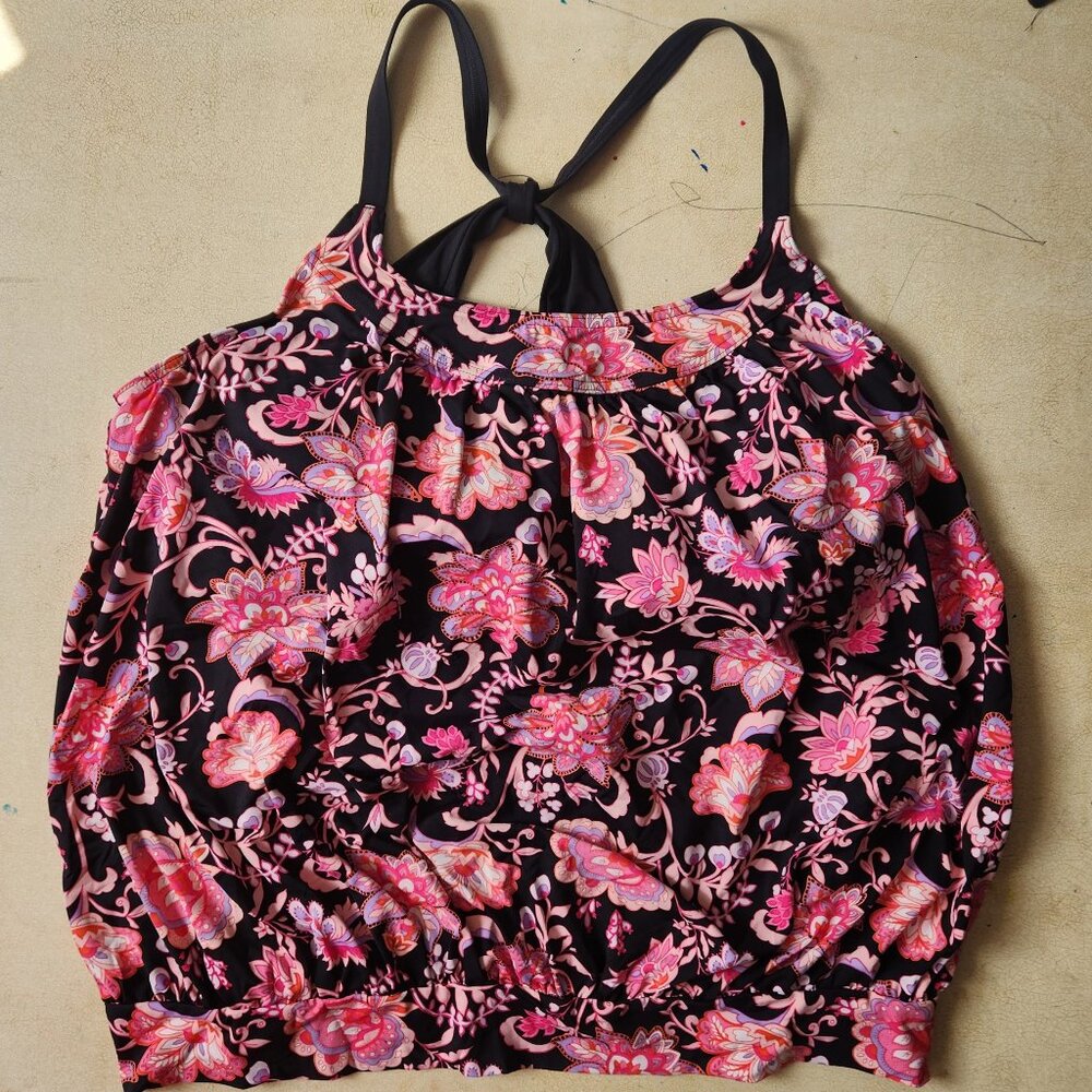 Lands' End Black and Pink Floral Top